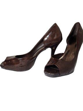 Delicious Brown Open Toe Heels Size 8.5 Gold Metallic Cutout Side Dress Party Y2
